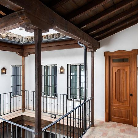 Casa Pilatos Luxury Apartments Севиля Екстериор снимка